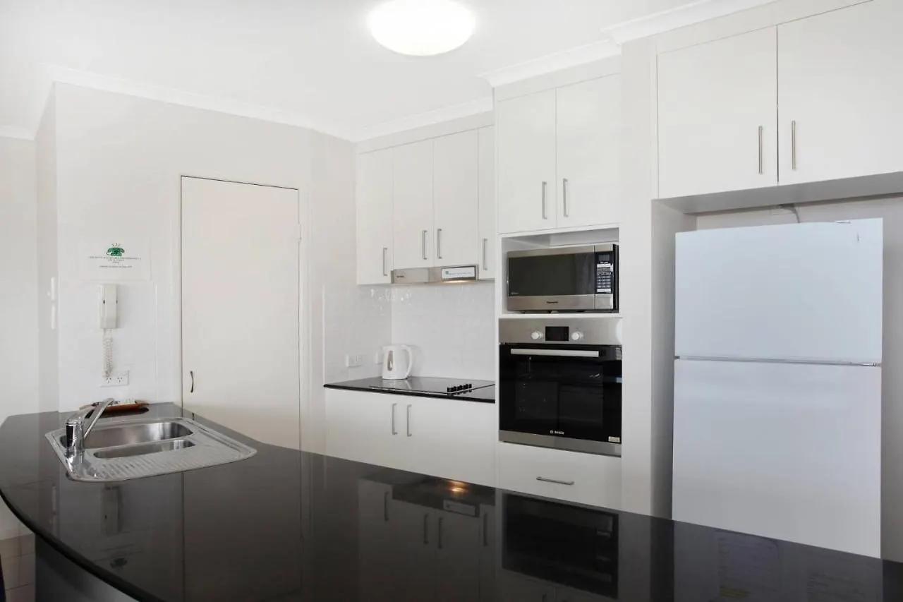 Unit 4 Beaumont Sur Mer Coolum Beach Apartment